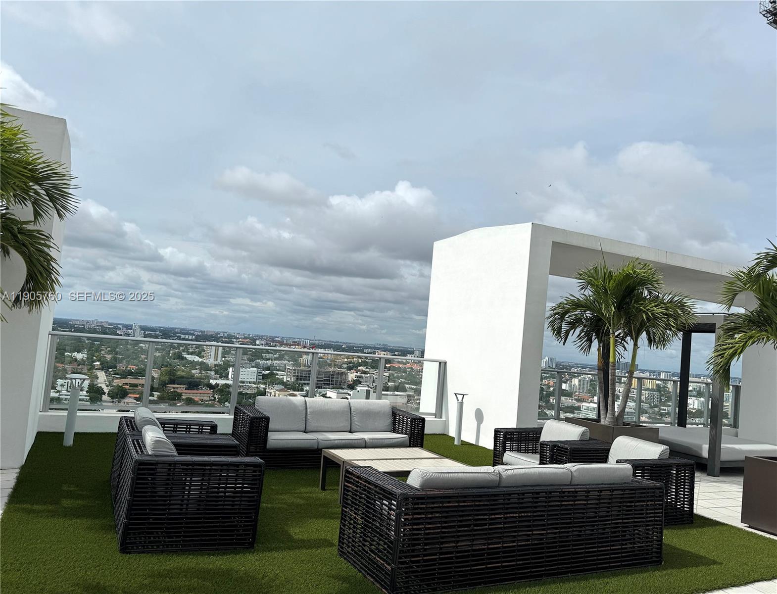 BRICKELL TEN CONDO - Residential Lease