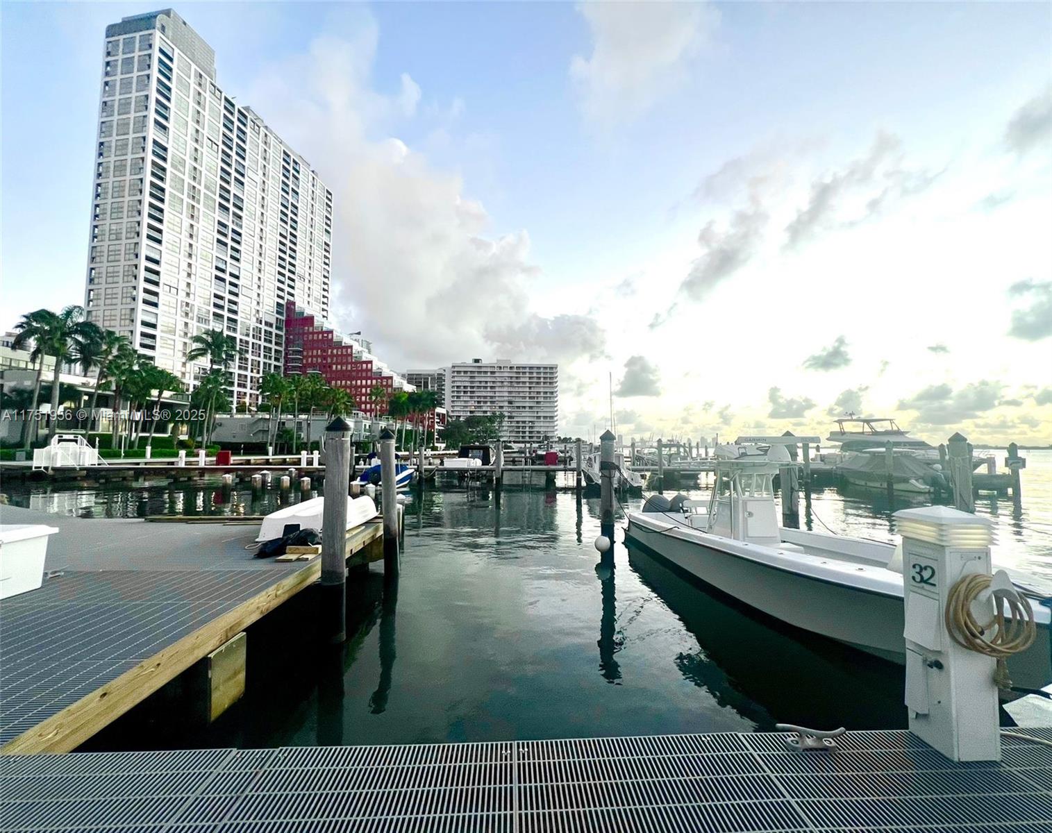 1581 Brickell Ave 602