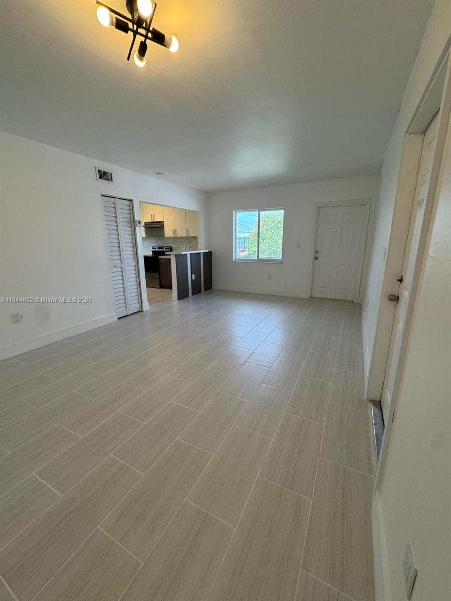 RAINEY MANORS - Residential Lease