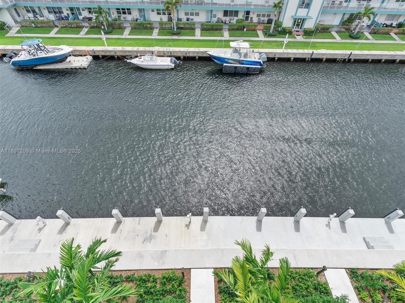 EASTERN SHORES - Residential Lease