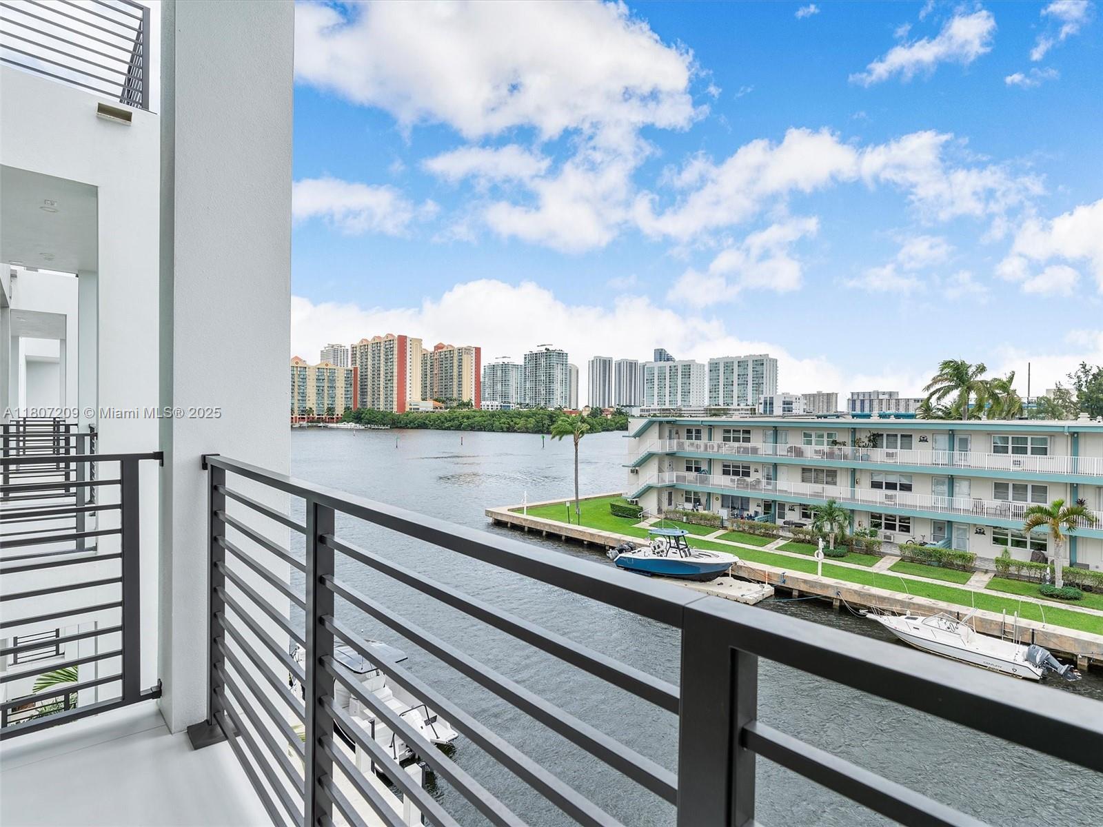 EASTERN SHORES - Residential Lease