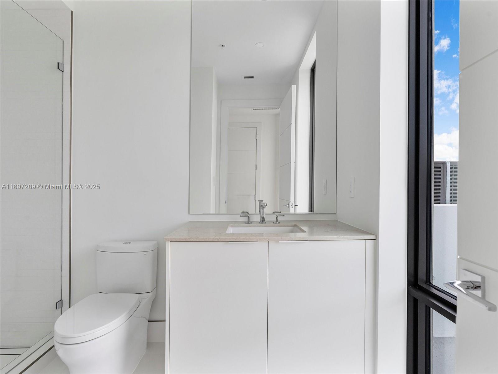 EASTERN SHORES - Residential Lease