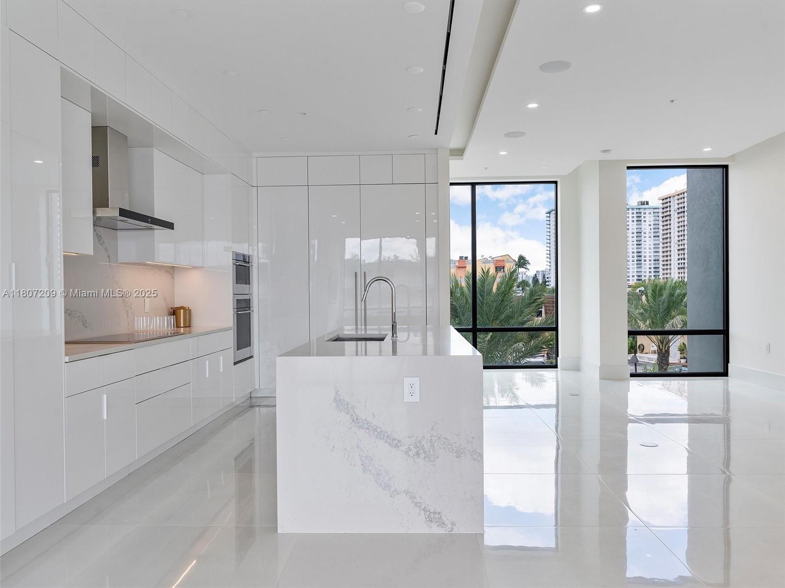 EASTERN SHORES - Residential Lease