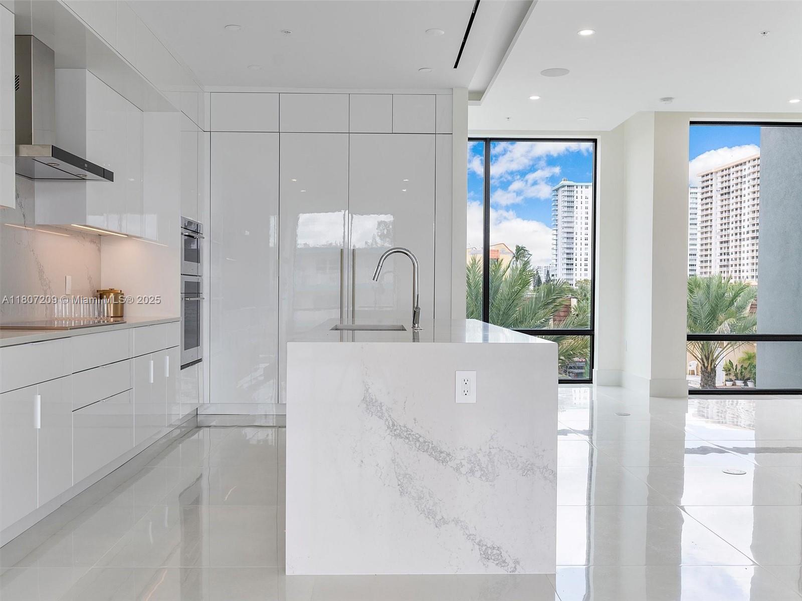 EASTERN SHORES - Residential Lease