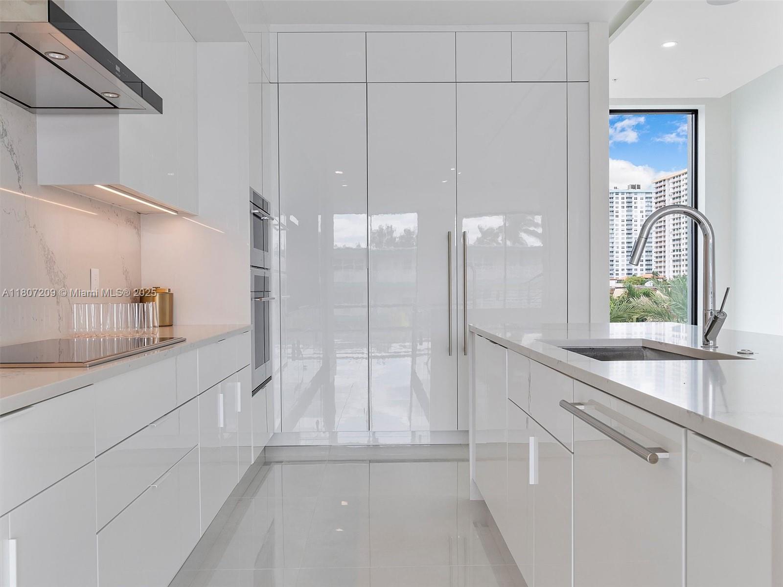 EASTERN SHORES - Residential Lease