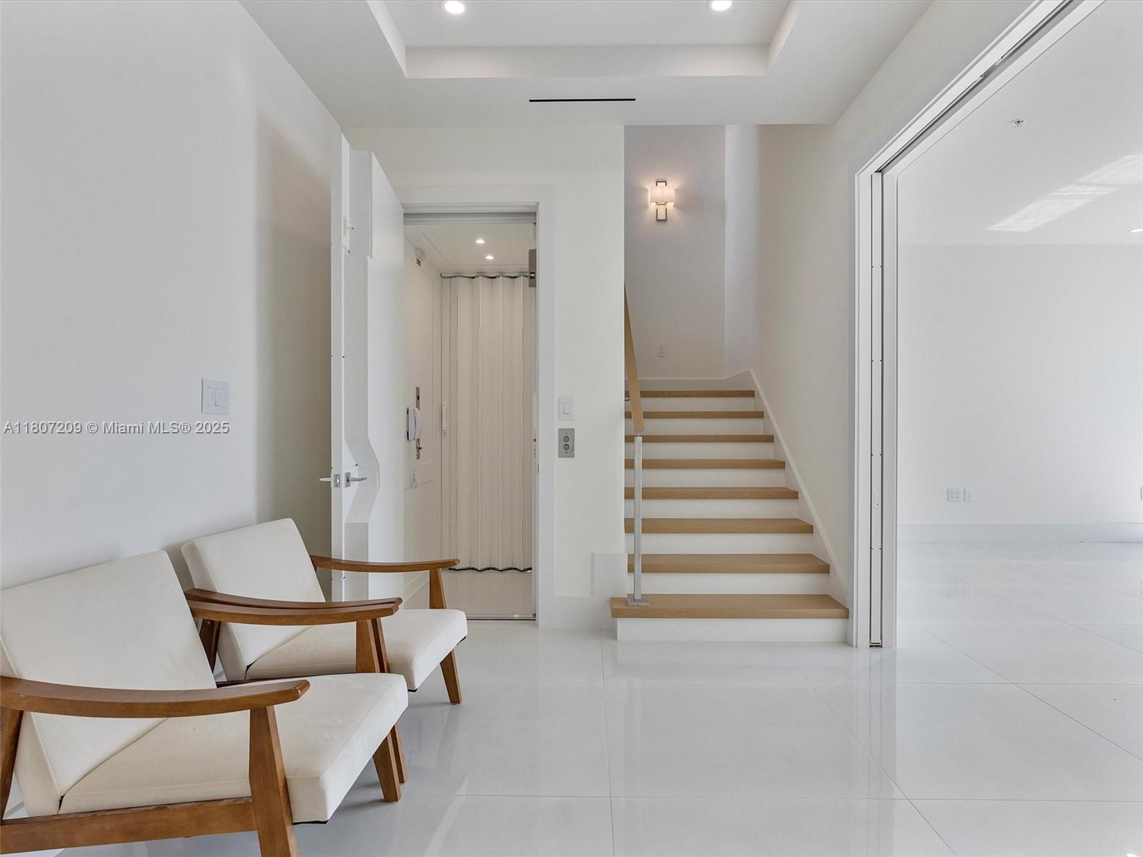 EASTERN SHORES - Residential Lease