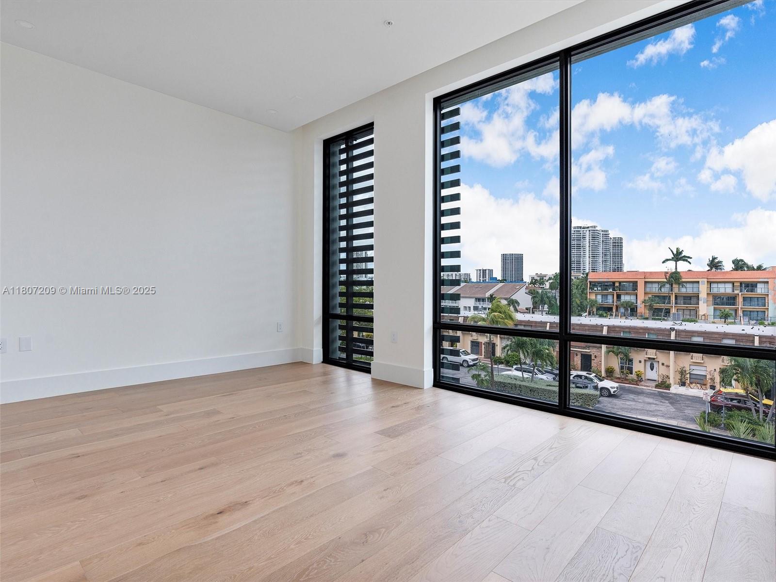 EASTERN SHORES - Residential Lease