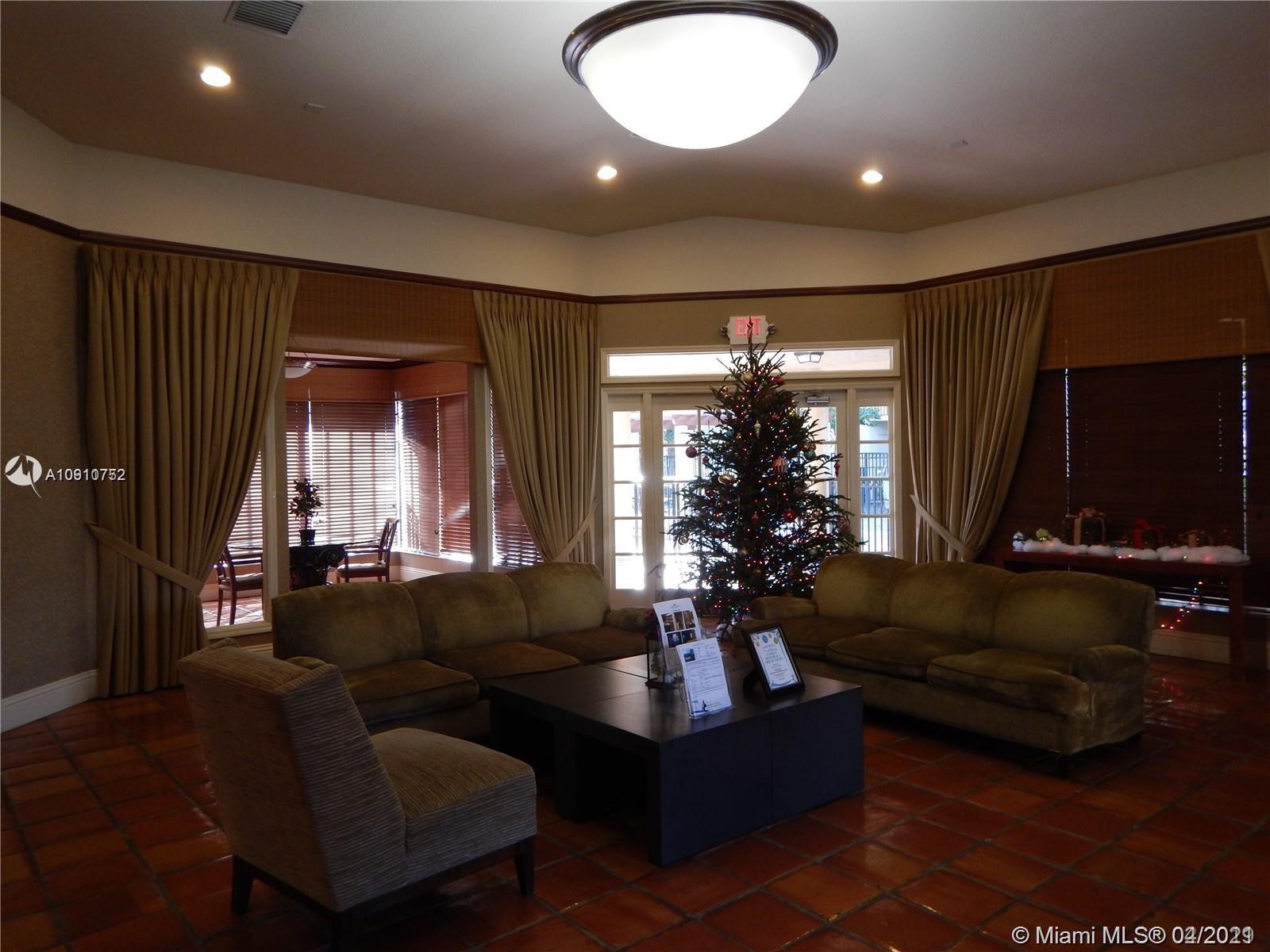 VISCONTI CONDO - Residential