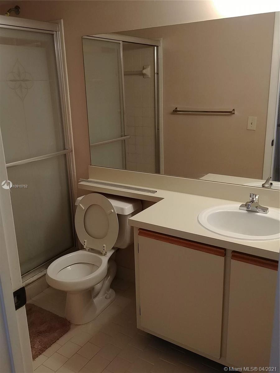 VISCONTI CONDO - Residential