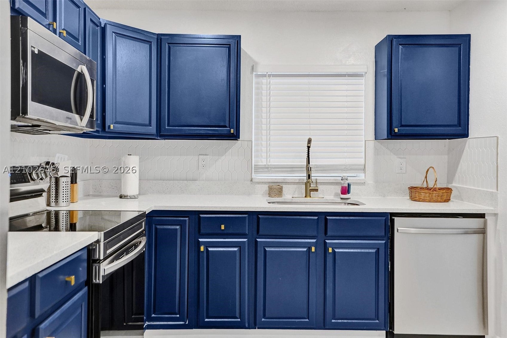 2231 NW 55th Ave