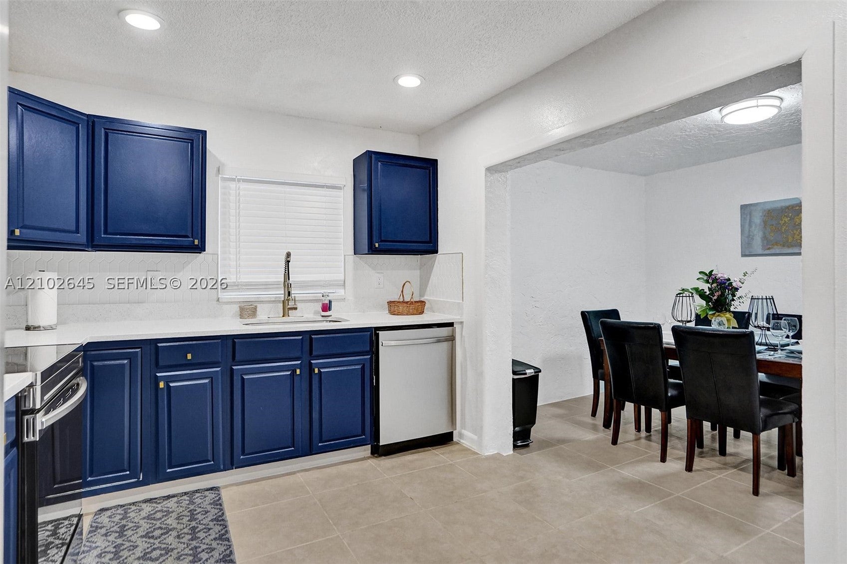 2231 NW 55th Ave