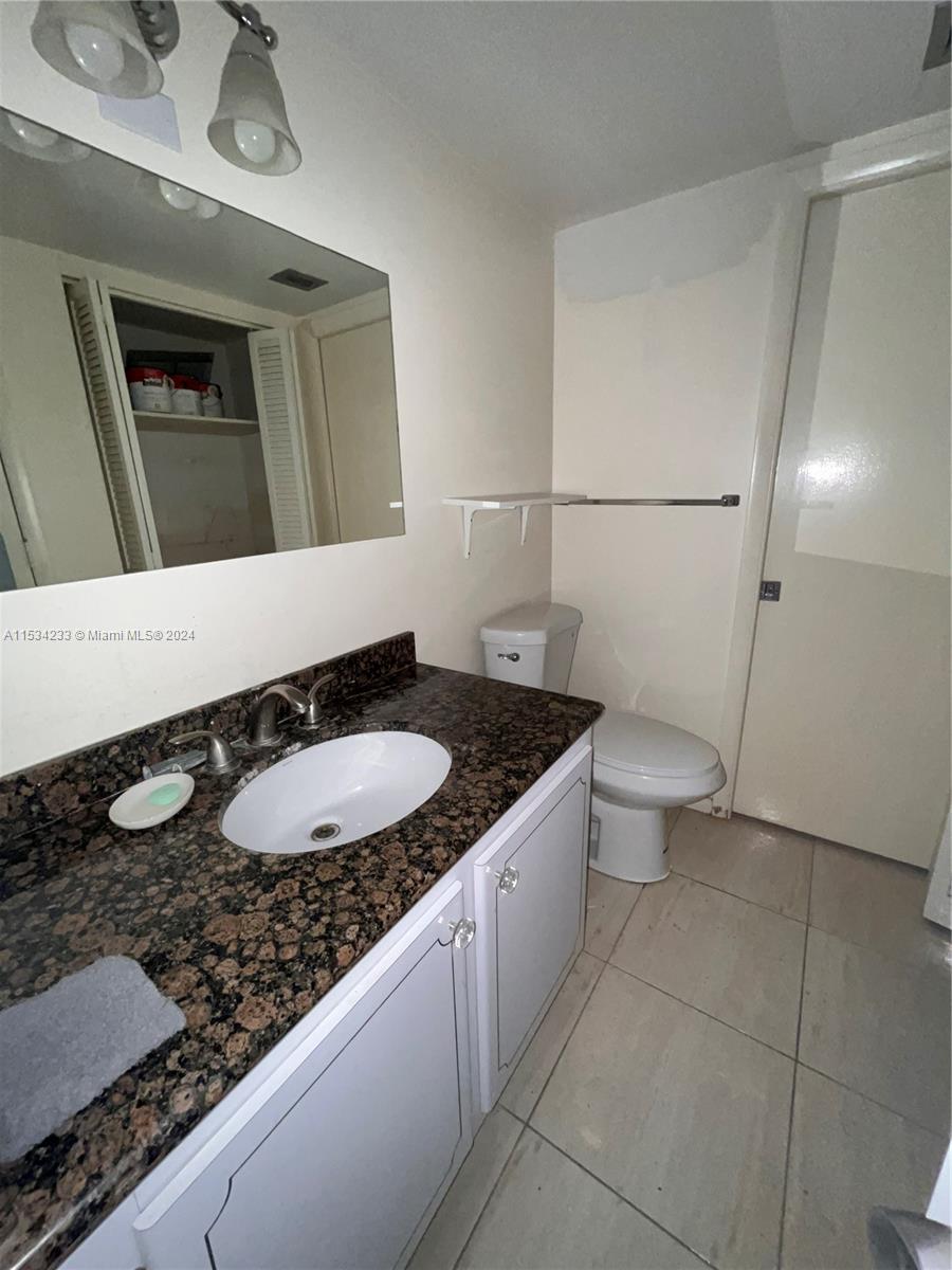 PLAZA TOWERS SOUTH CONDO - Residential Lease
