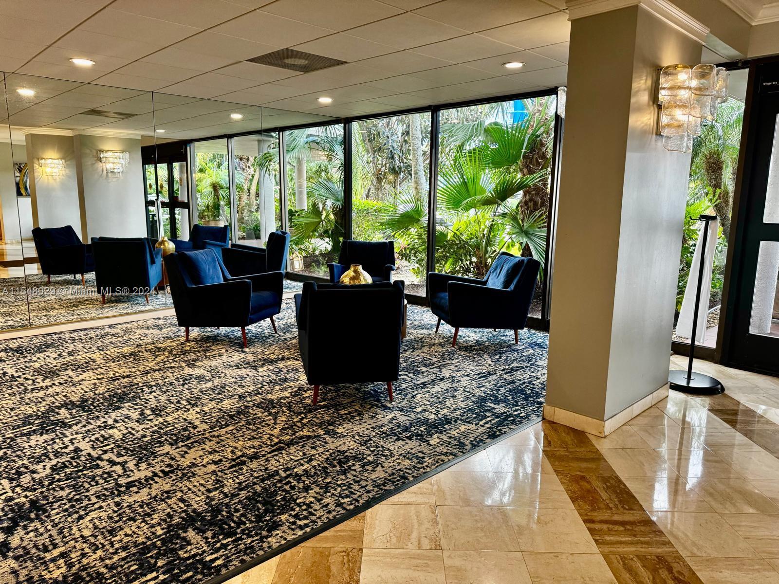 HILLCREST EAST NO 25 COND - Residential