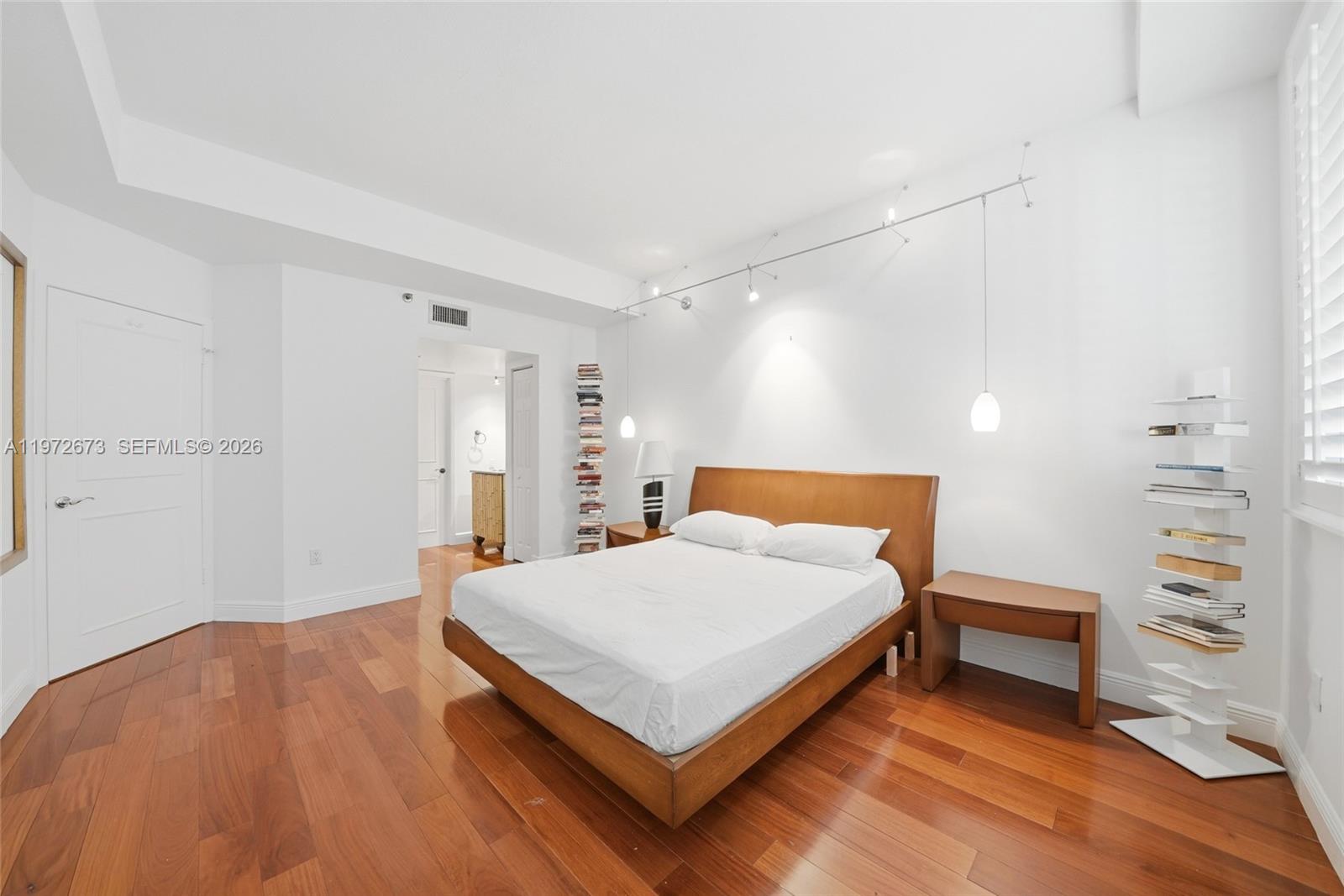 BRICKELL KEY II CONDO - Residential Lease