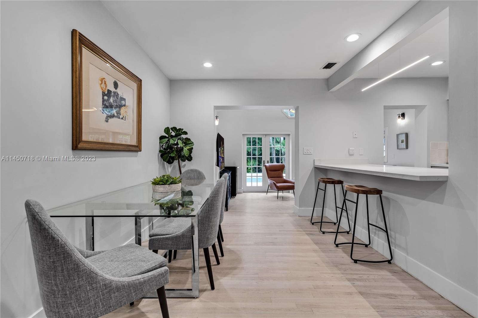 RHODES AMD NEW BISC - Residential