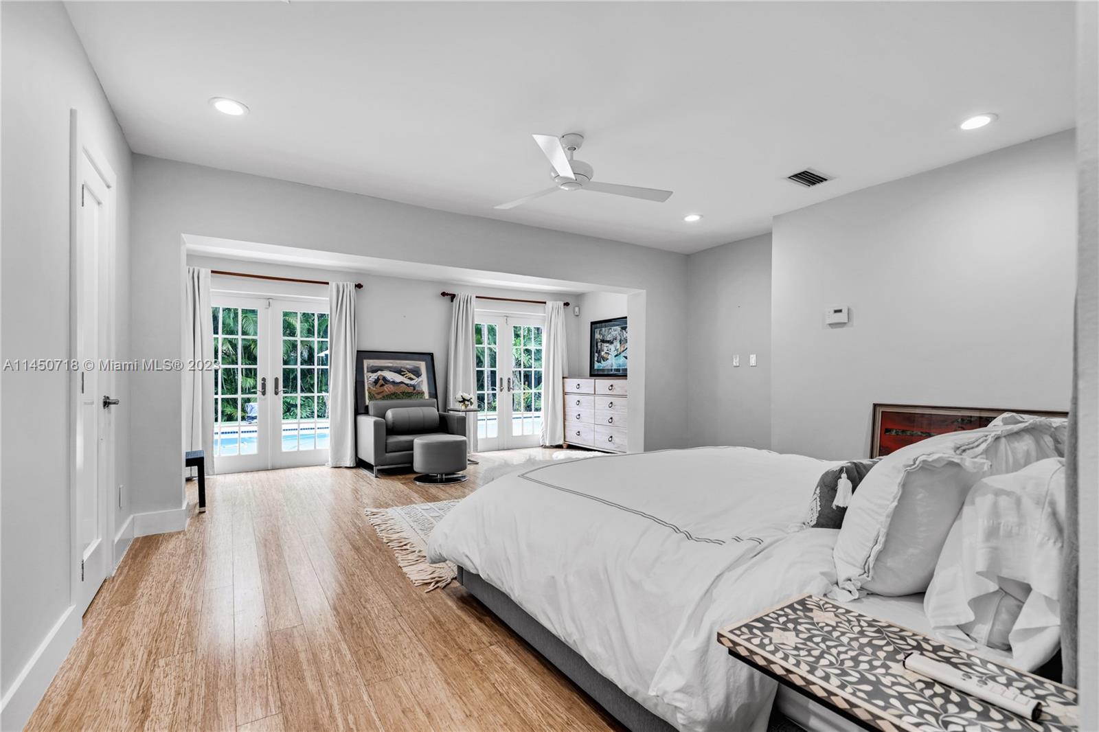 RHODES AMD NEW BISC - Residential