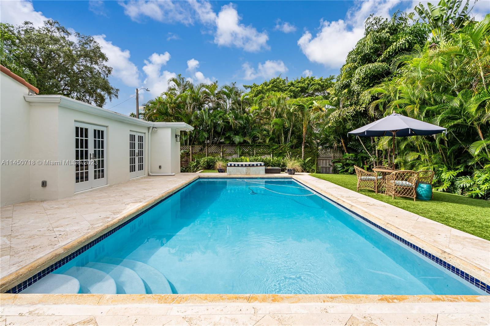 RHODES AMD NEW BISC - Residential