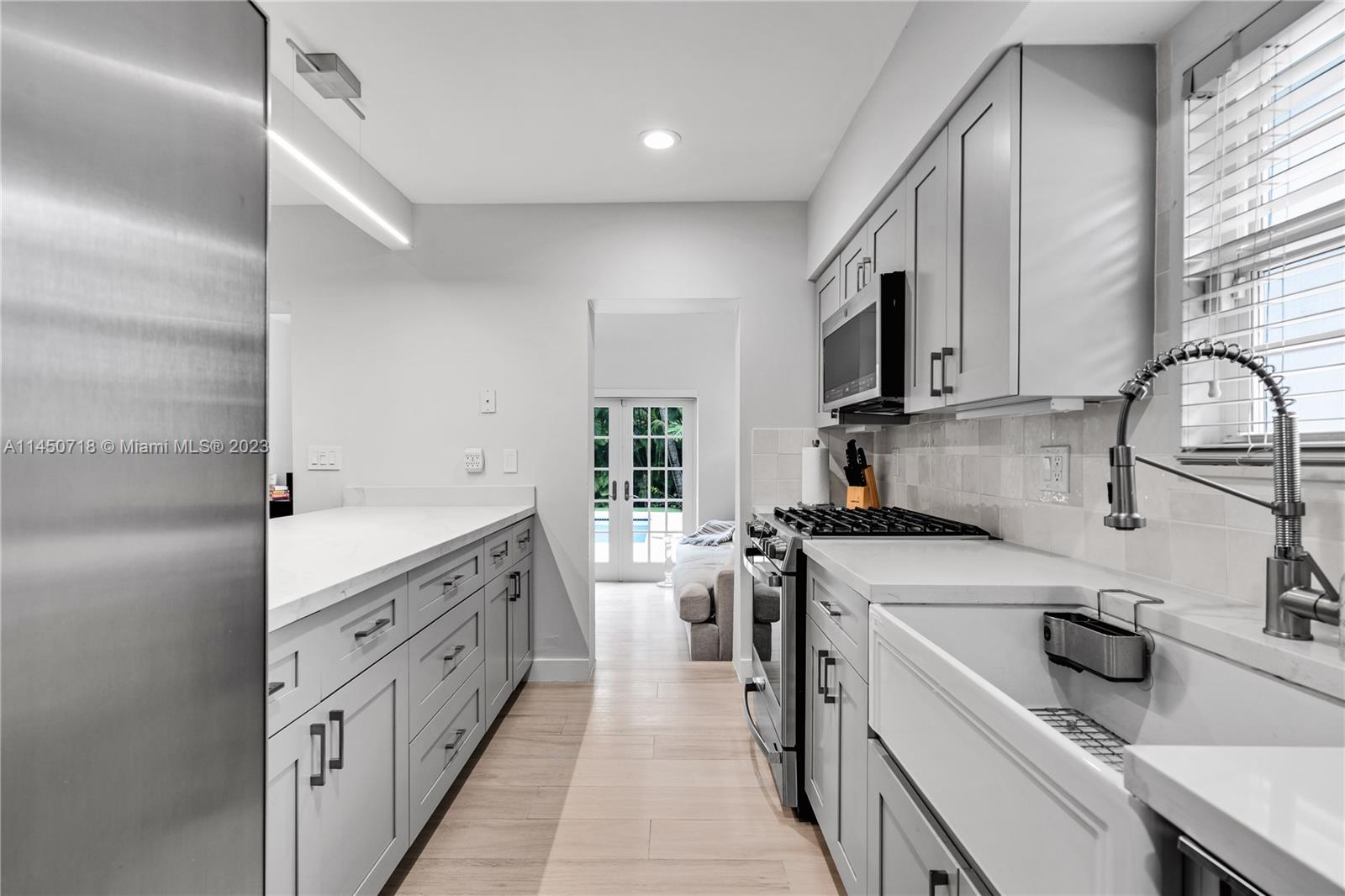 RHODES AMD NEW BISC - Residential