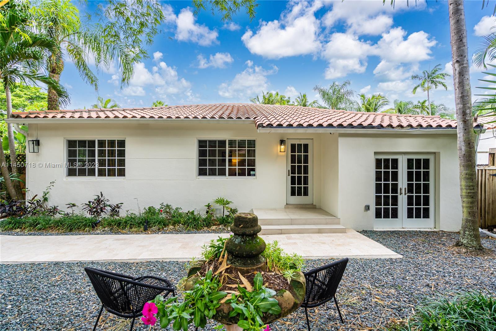 RHODES AMD NEW BISC - Residential