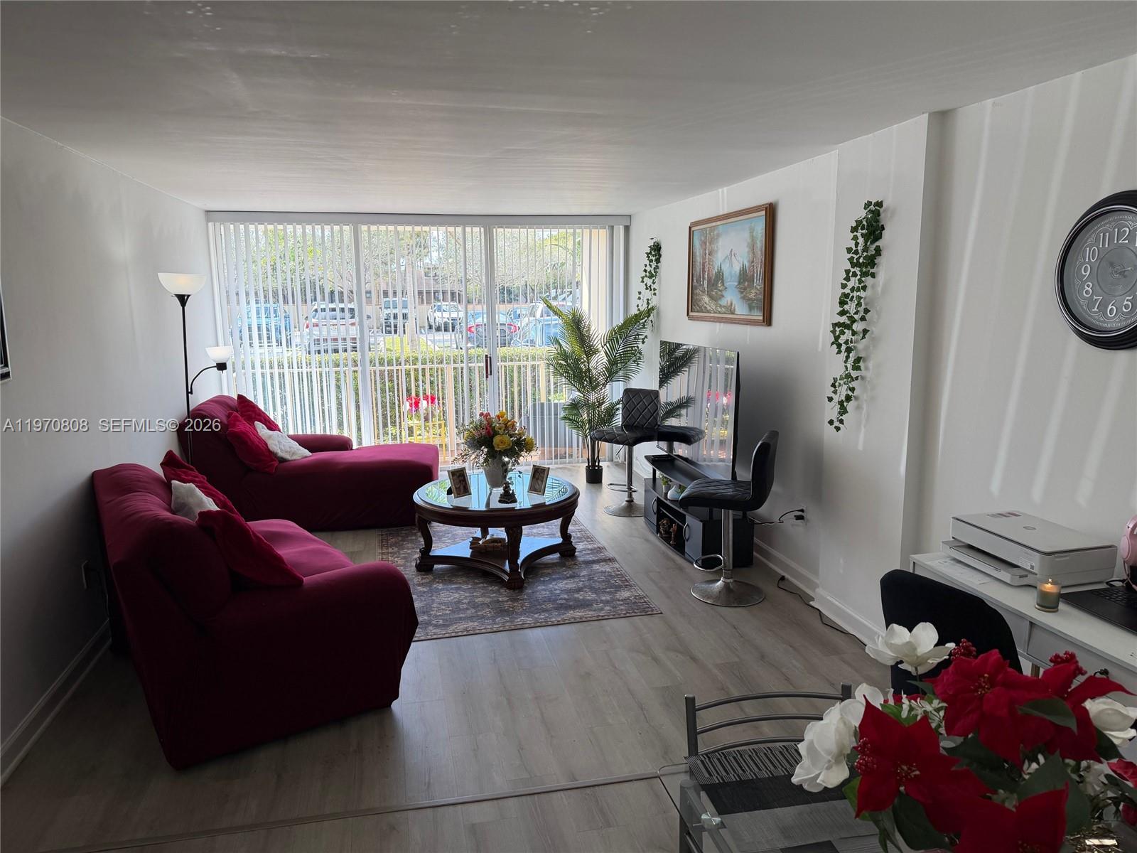 VILLAGE AT THE FALLS COND - Residential