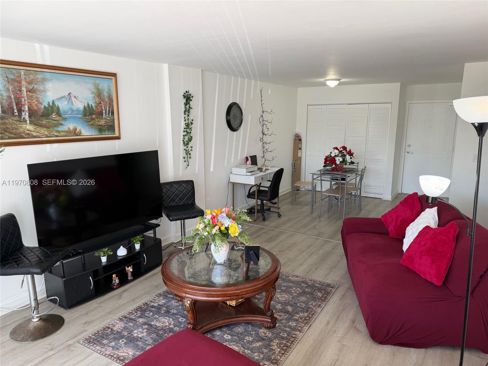 VILLAGE AT THE FALLS COND - Residential