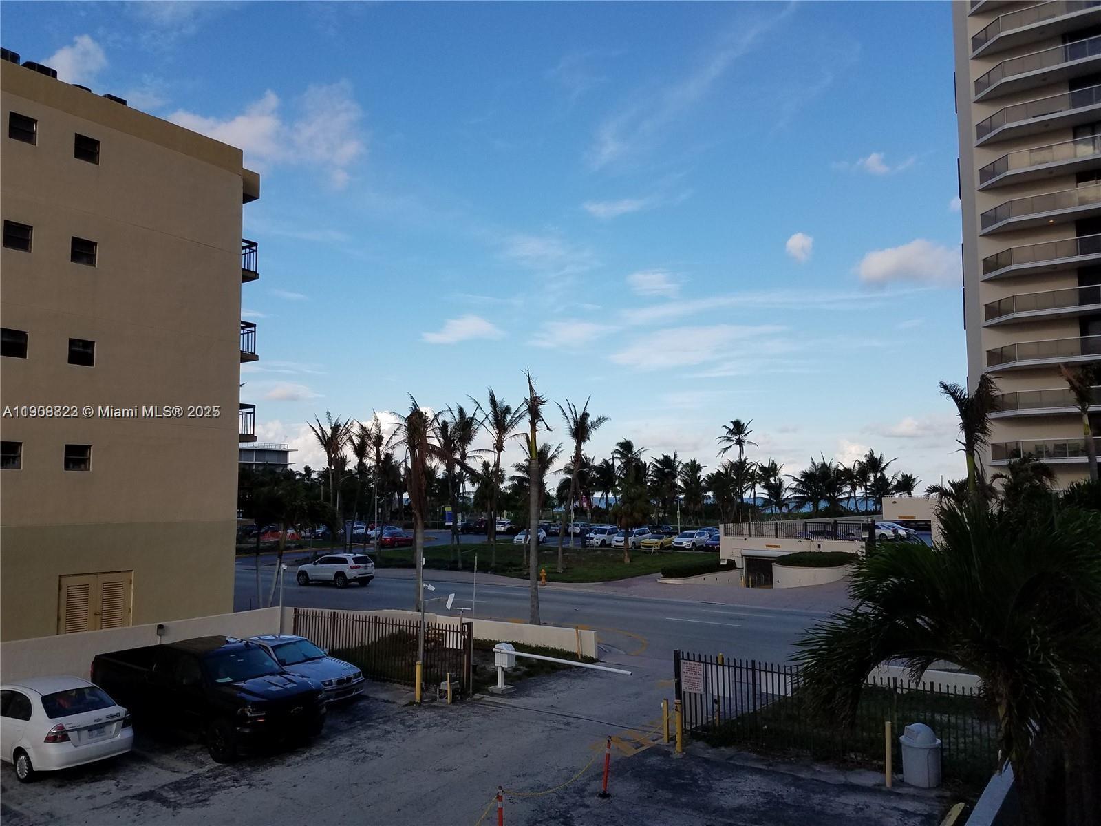 6424 COLLINS BLDG CONDO - Residential