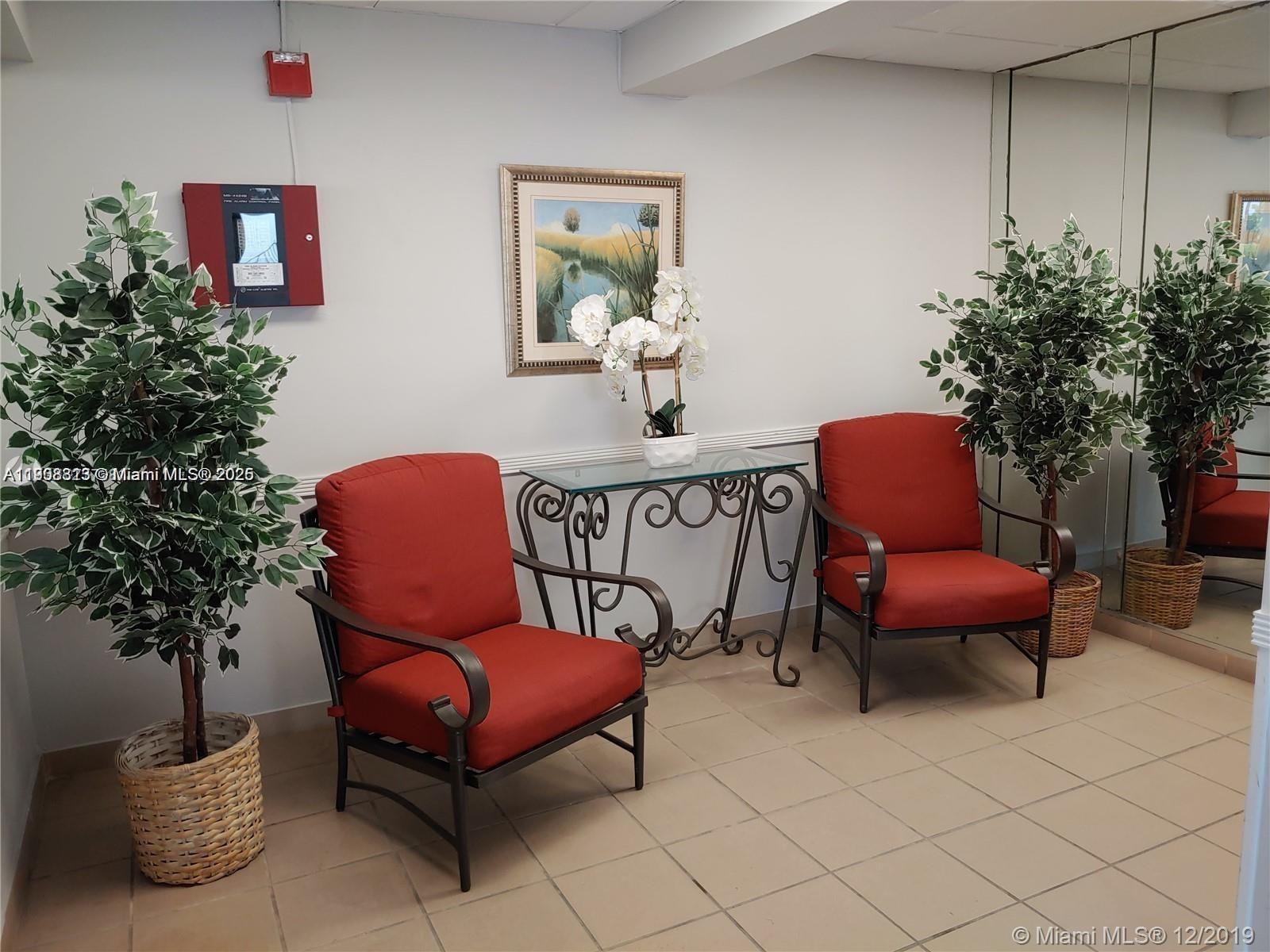 6424 COLLINS BLDG CONDO - Residential