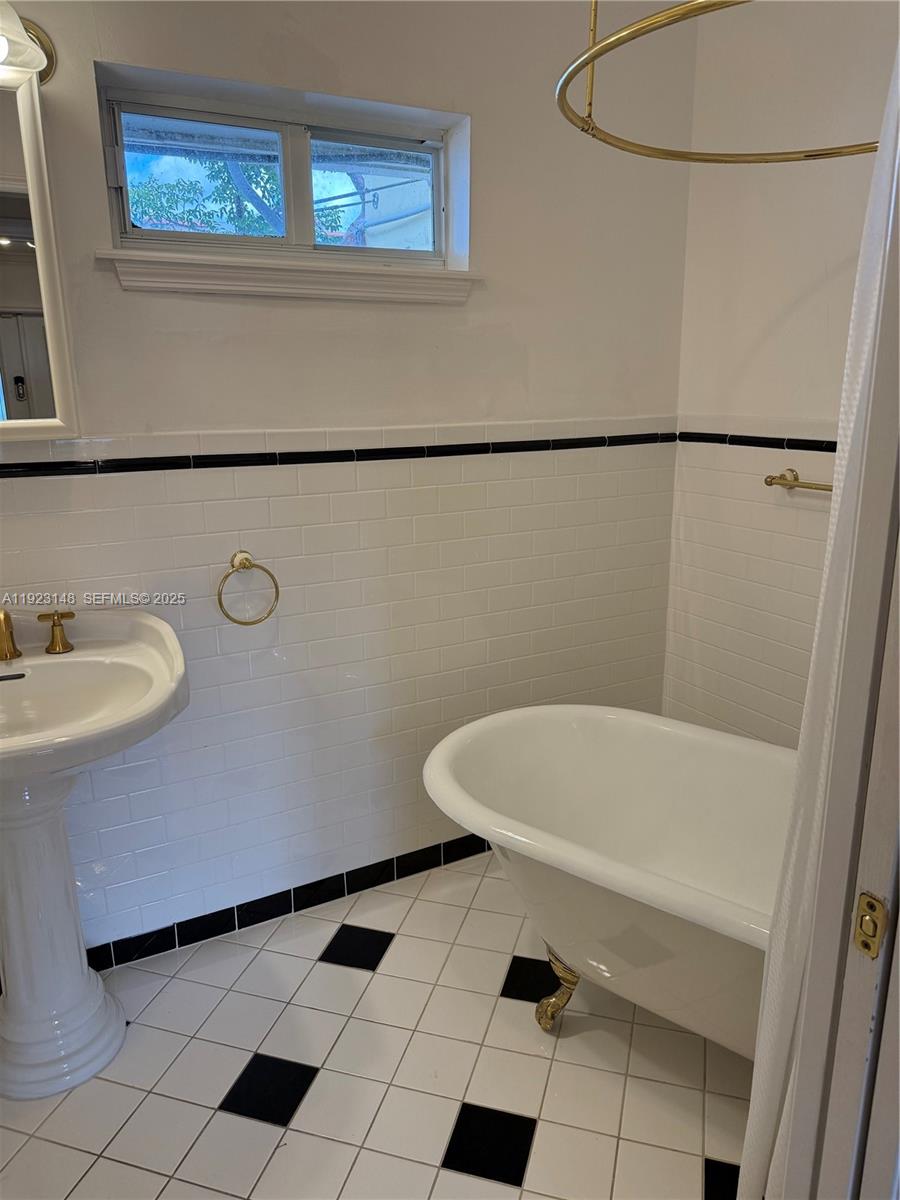 North Beach Co Inc Prop - Land