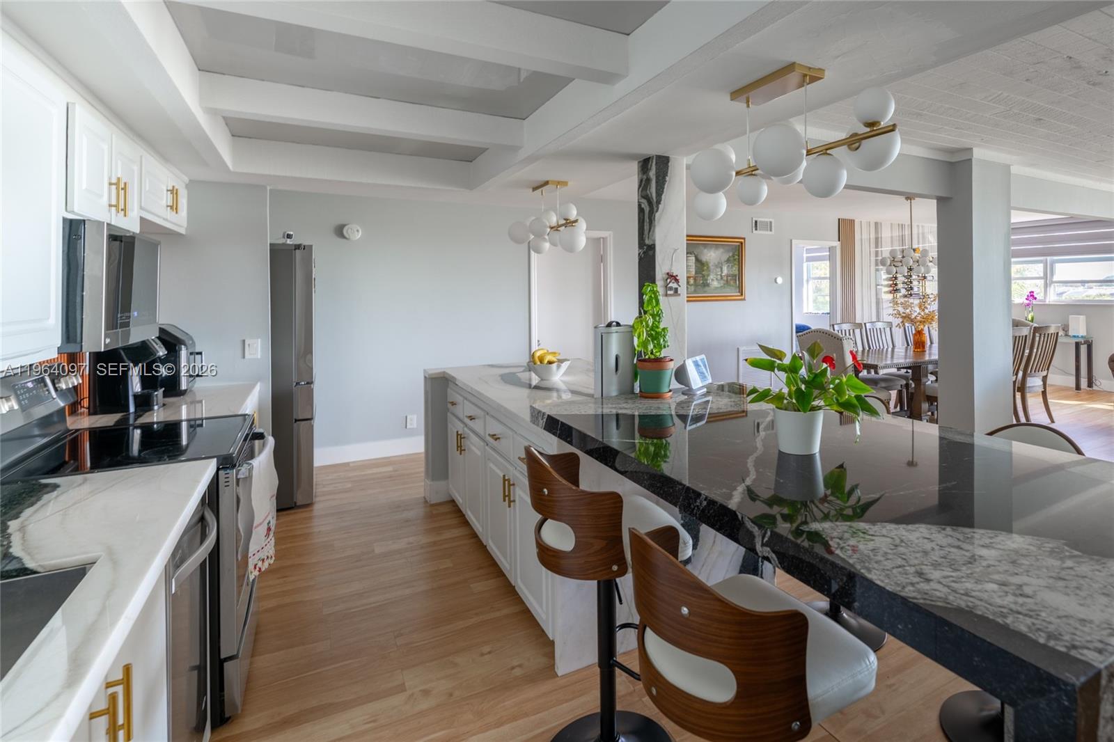 VILLA LAGO CONDO APTS - Residential