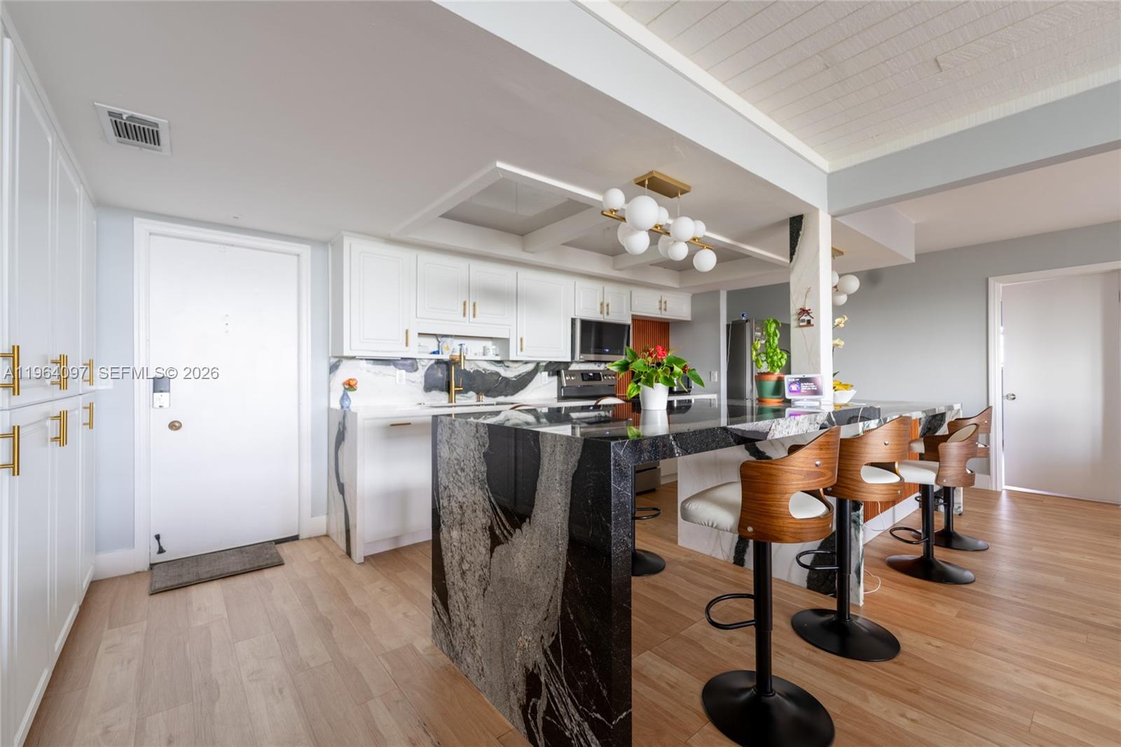 VILLA LAGO CONDO APTS - Residential