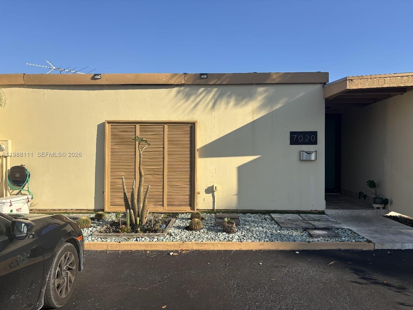 MIAMI LAKES LOCH LOMOND W - Residential