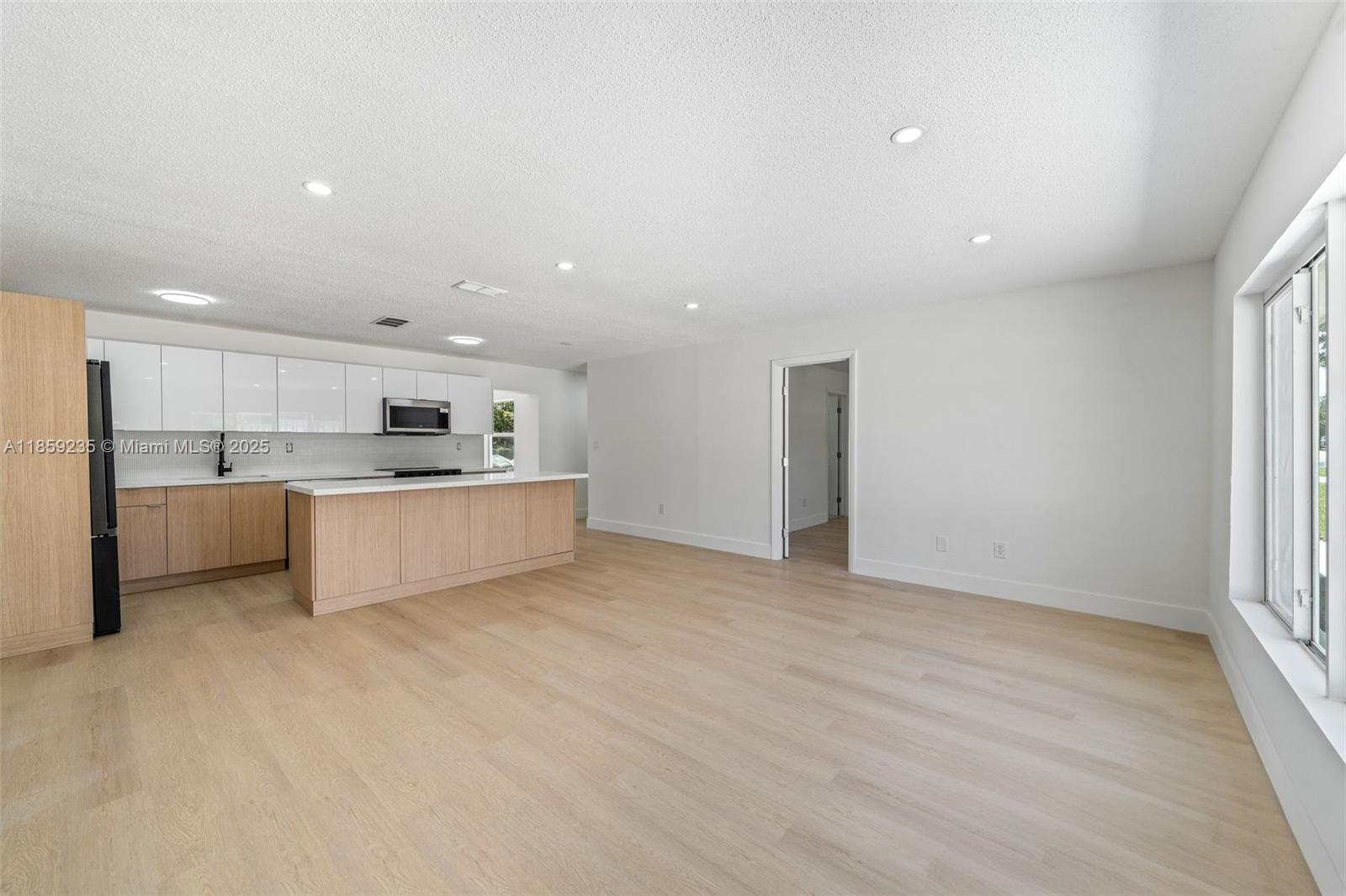 846 Foresteria Dr