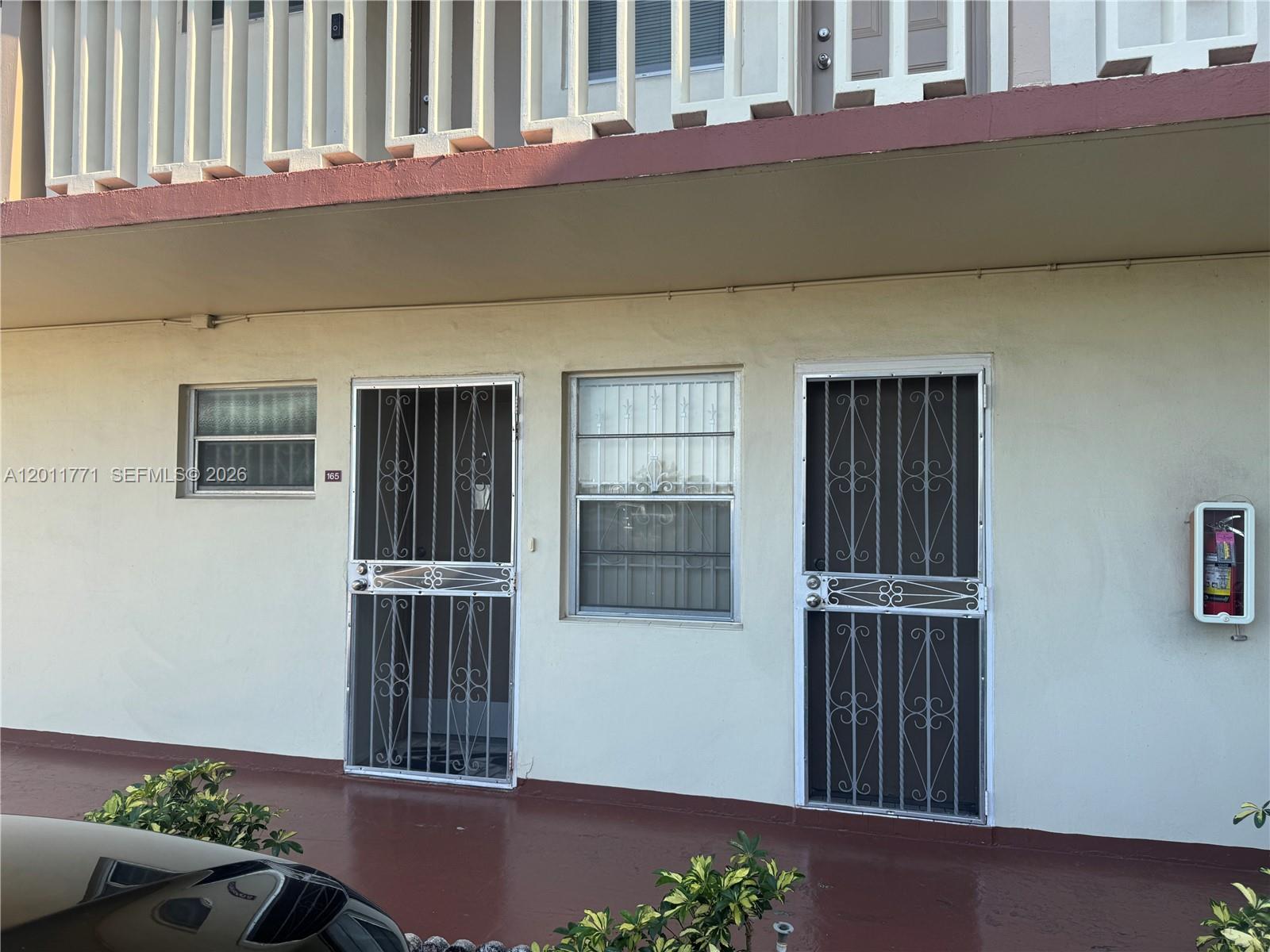 1481 NE Miami Gardens Dr 165