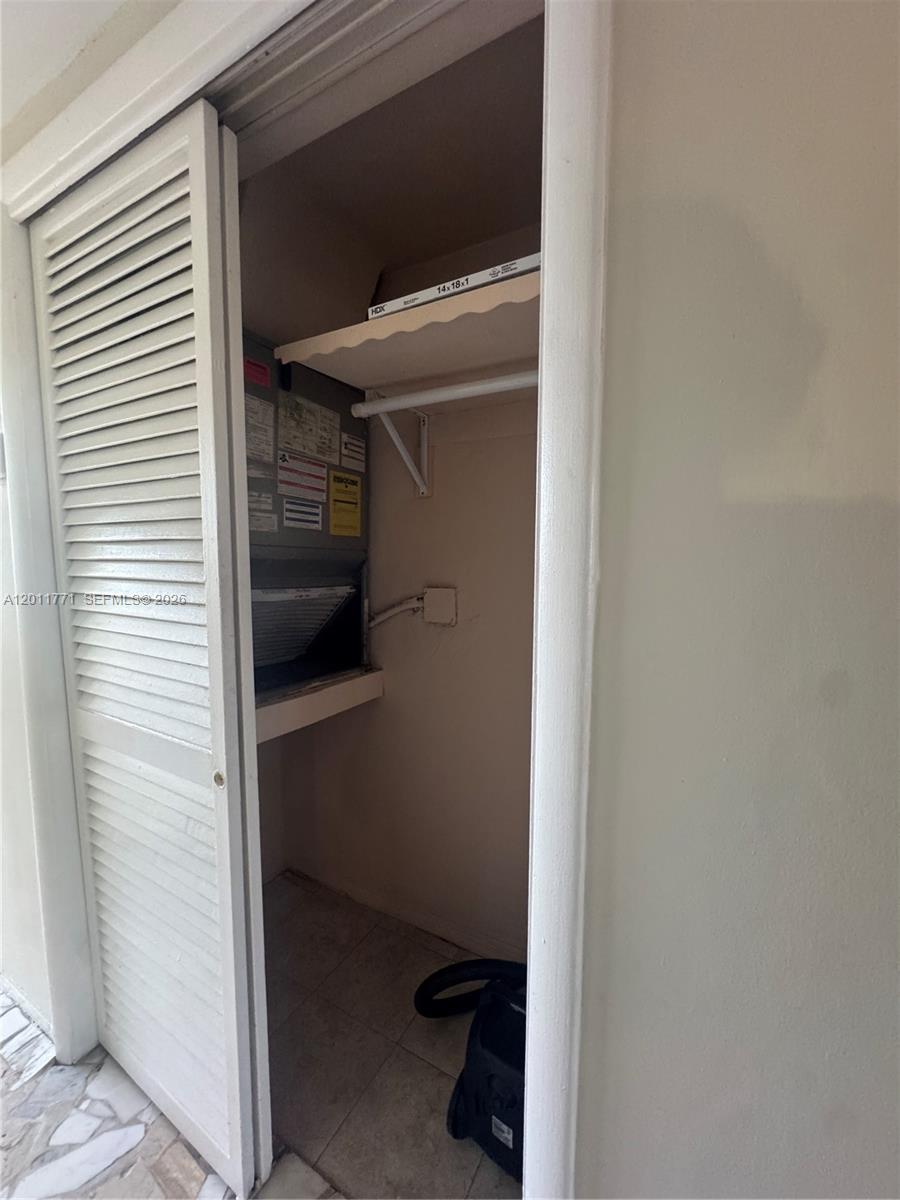 FOURTH MOORINGS CONDO - Residential