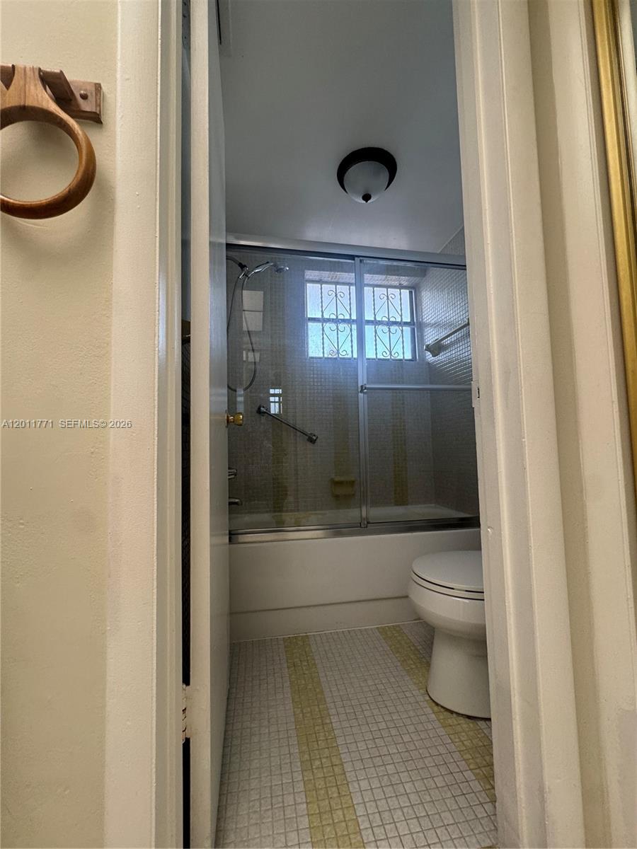 FOURTH MOORINGS CONDO - Residential