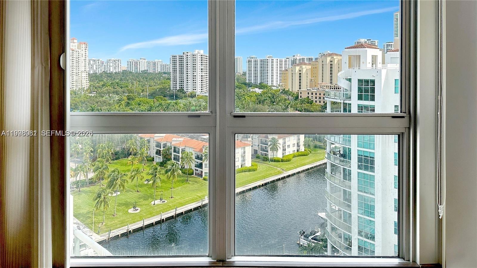 THE ATRIUM AT AVENTURA - Residential