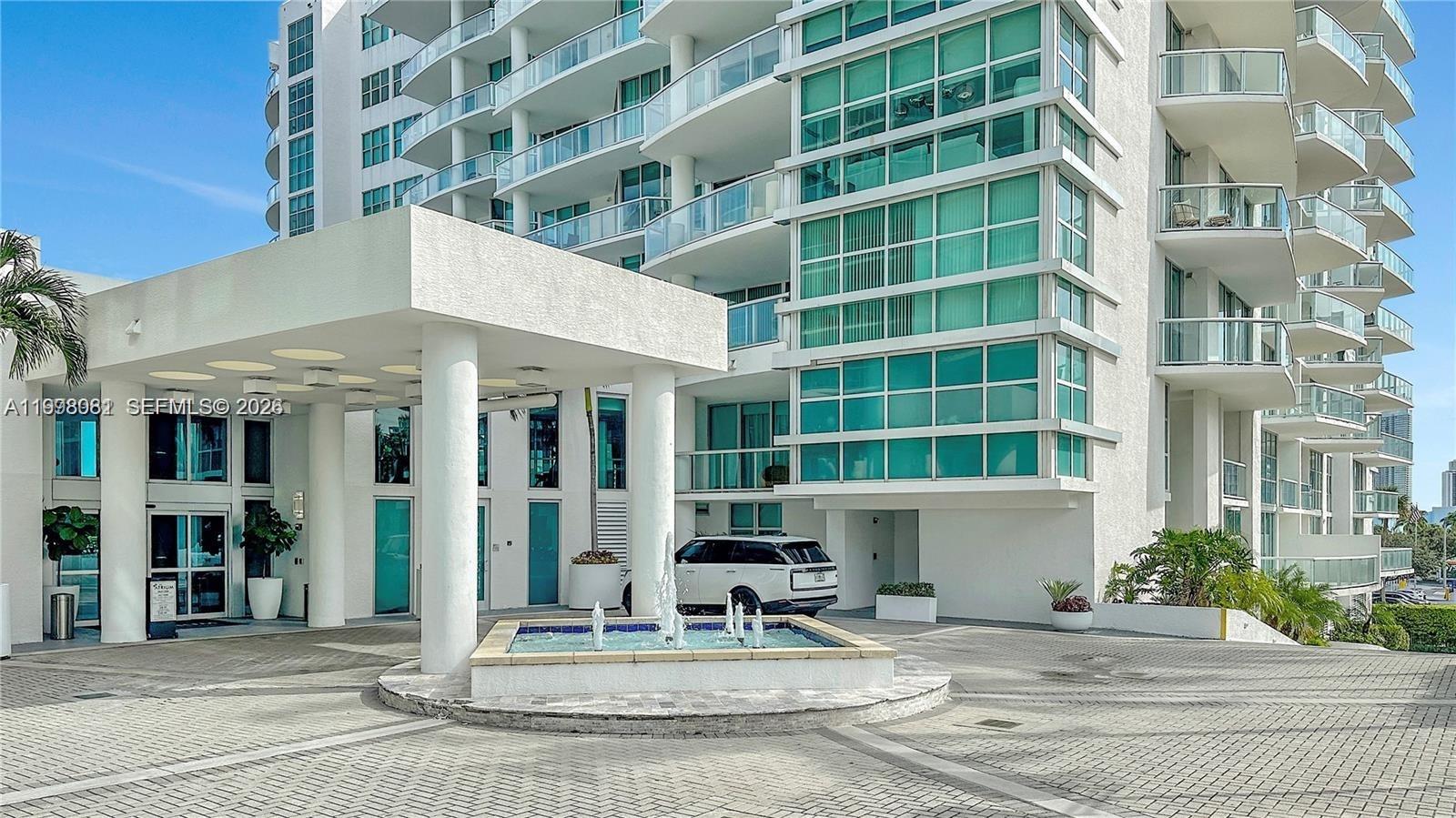 THE ATRIUM AT AVENTURA - Residential