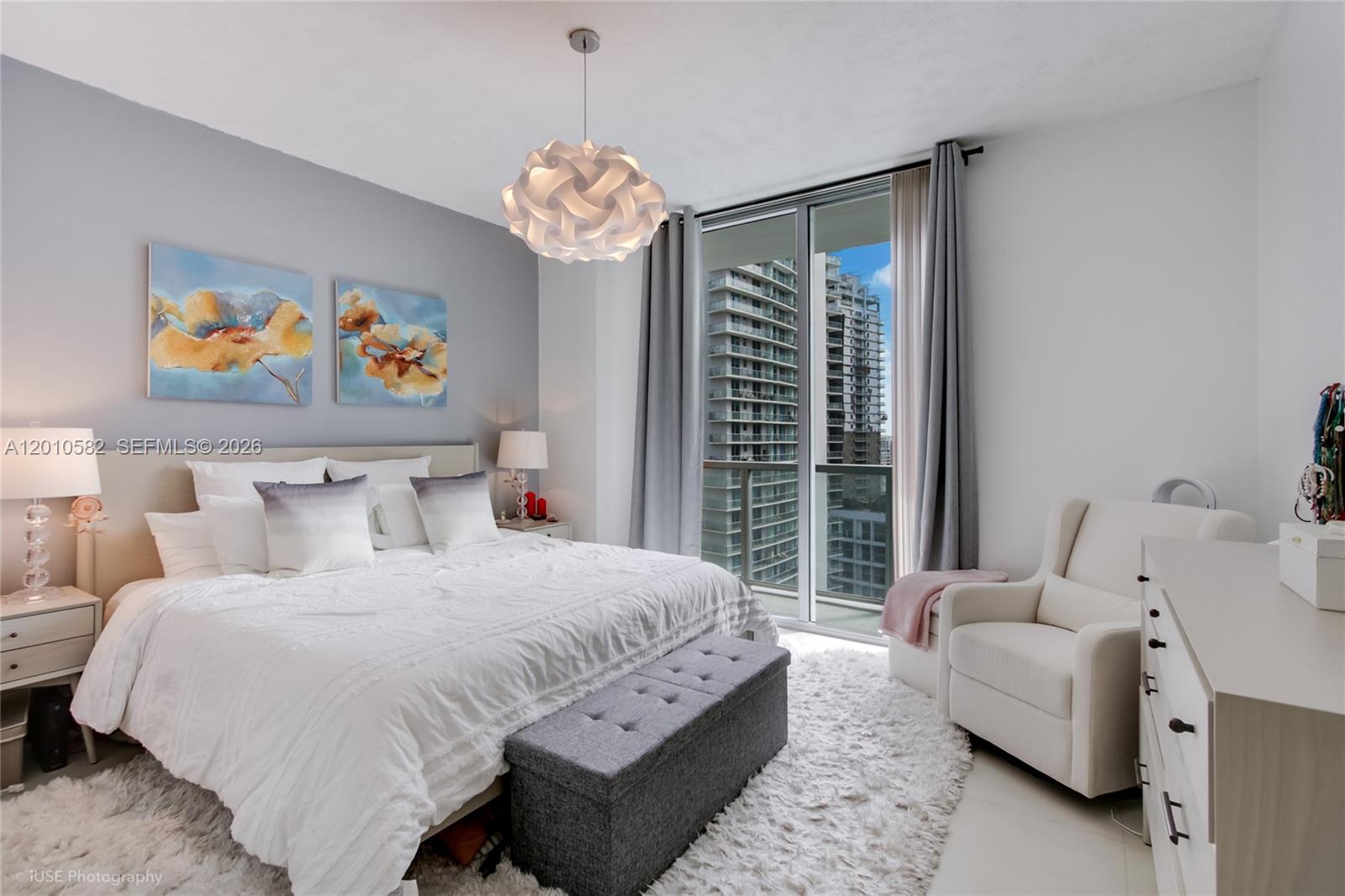 THE AXIS ON BRICKELL COND - Residential