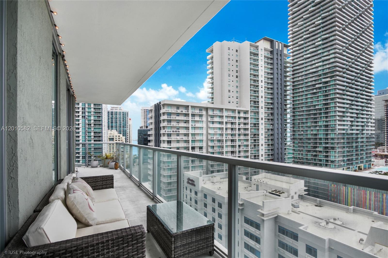 THE AXIS ON BRICKELL COND - Residential