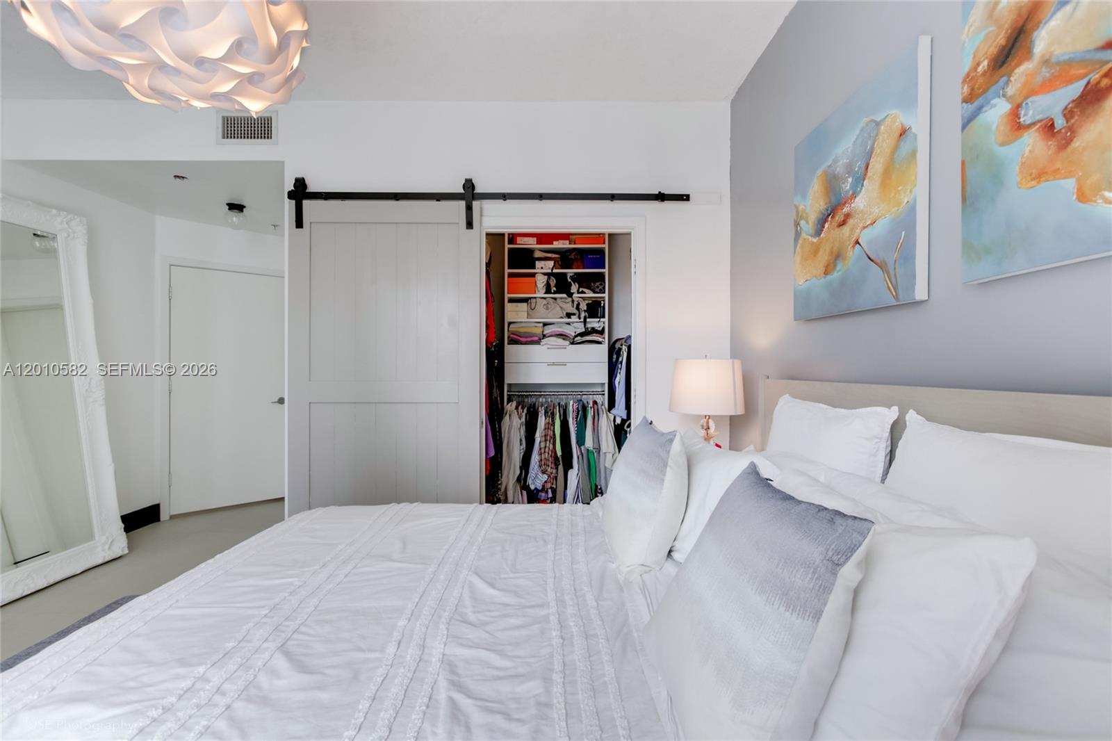 THE AXIS ON BRICKELL COND - Residential