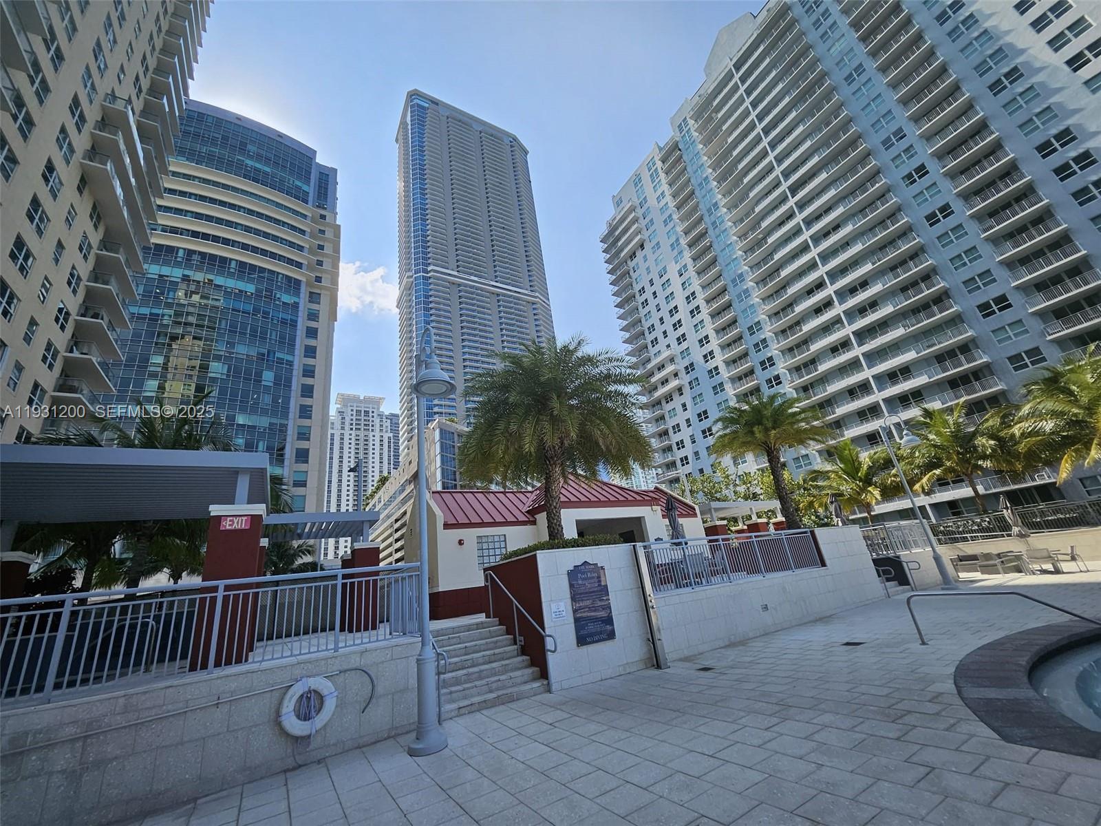 THE MARK ON BRICKELL COND - Residential Lease