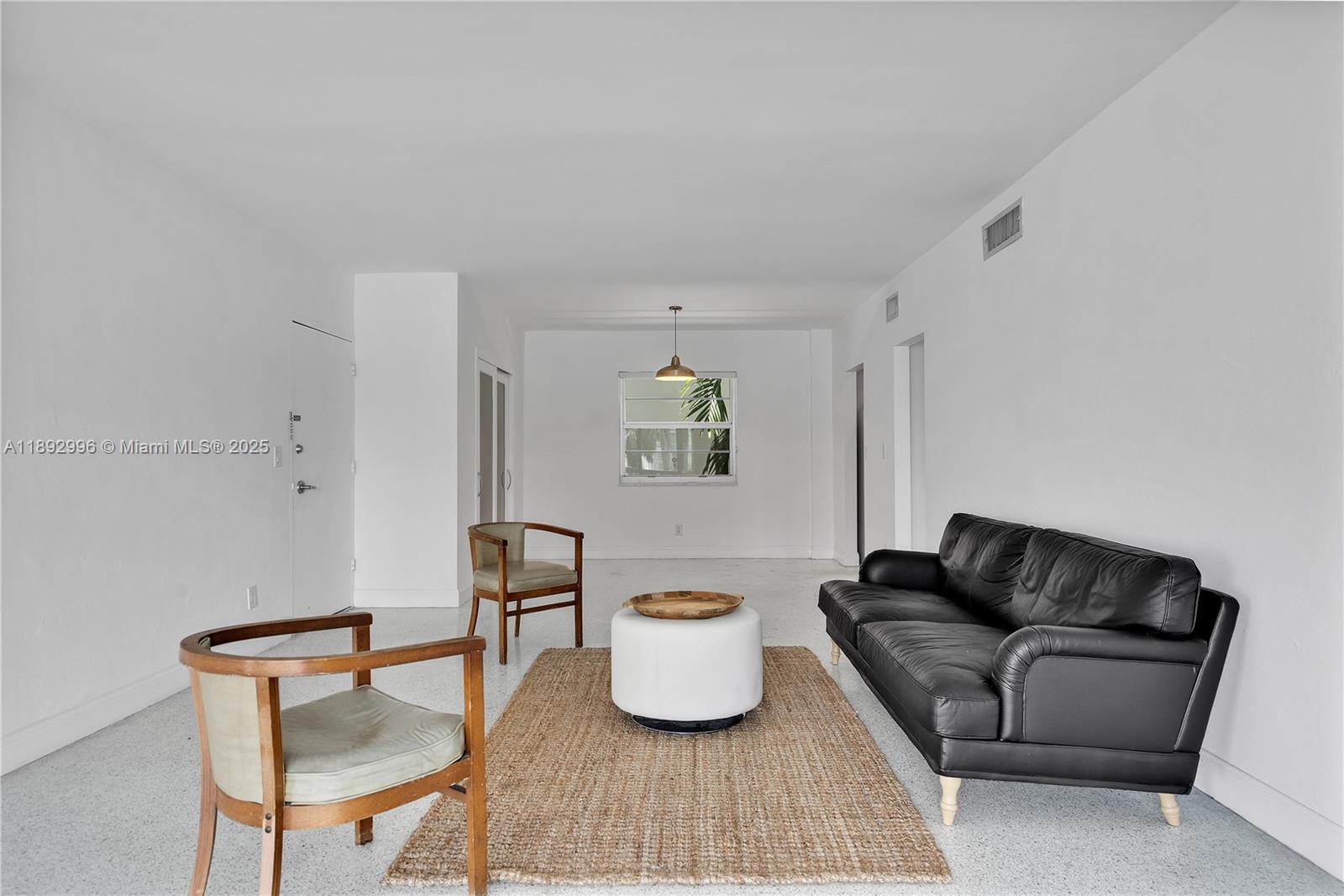 SUMMIT CONDO - Residential Lease