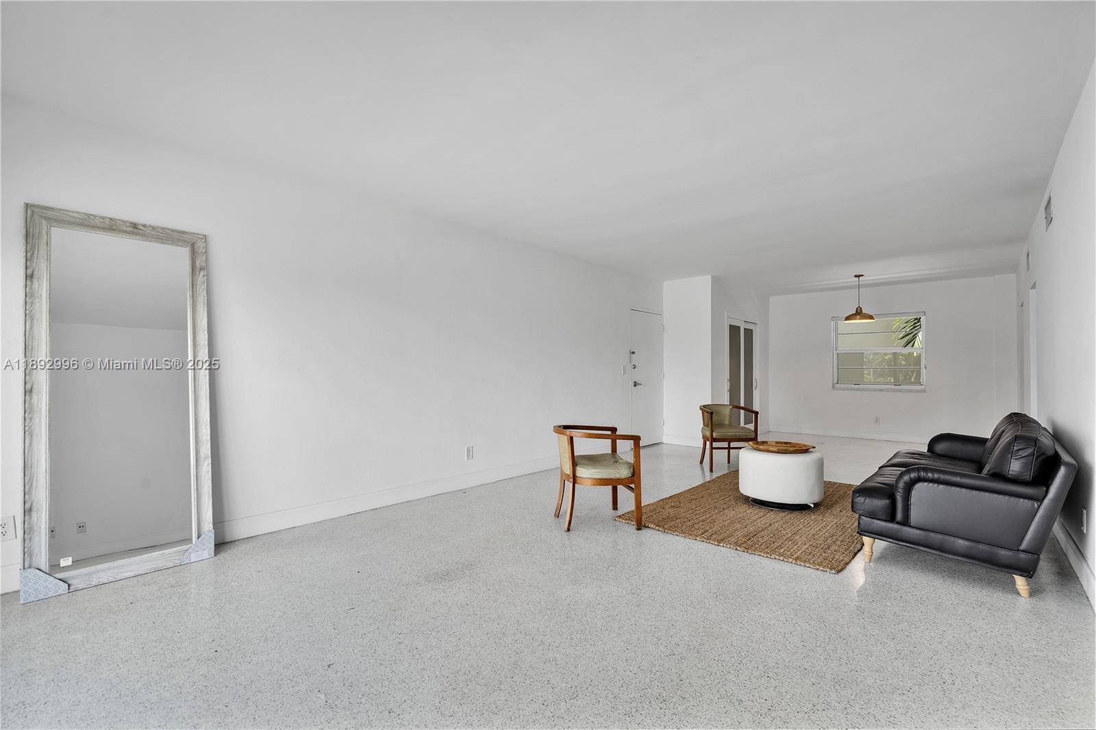 SUMMIT CONDO - Residential Lease
