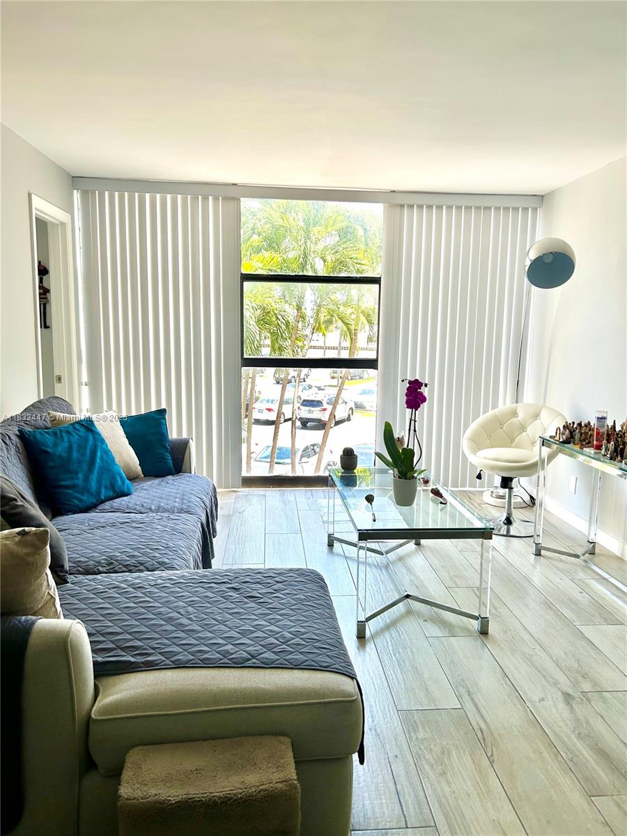 TOWERS OF OCEANVIEW SOUTH - Residential