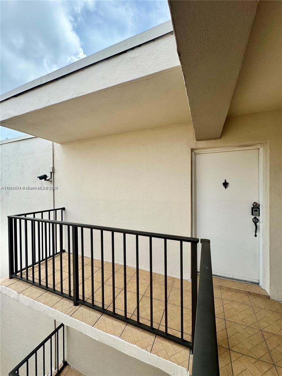 "Move-in Ready” Freshly Painted 1 Bedroom with large walk in closet and 1 Bathroom, Gated Community with Independent Entrance and 1 Designated Parking Space and 1 Resident Parking Space, Water is Included in Rent. **** Text Listing Agent for Showing Instructions *****