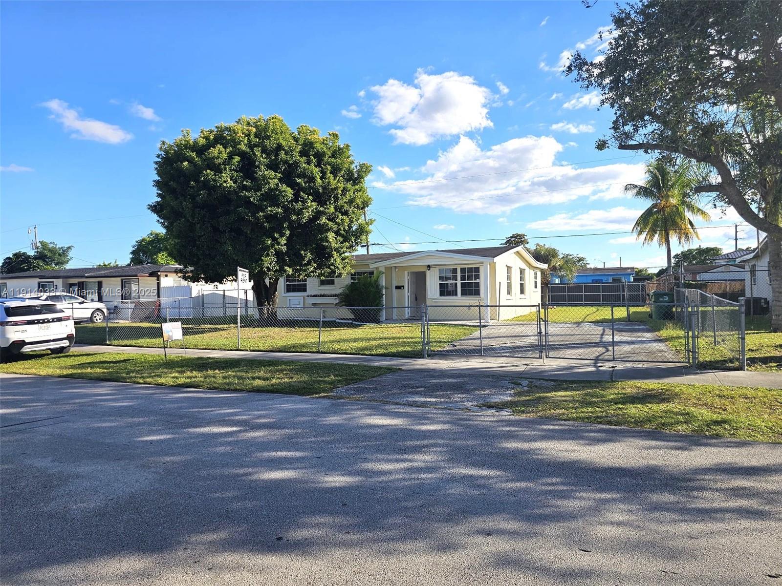 RICHMOND HGTS ESTS 2ND AD - Residential Lease