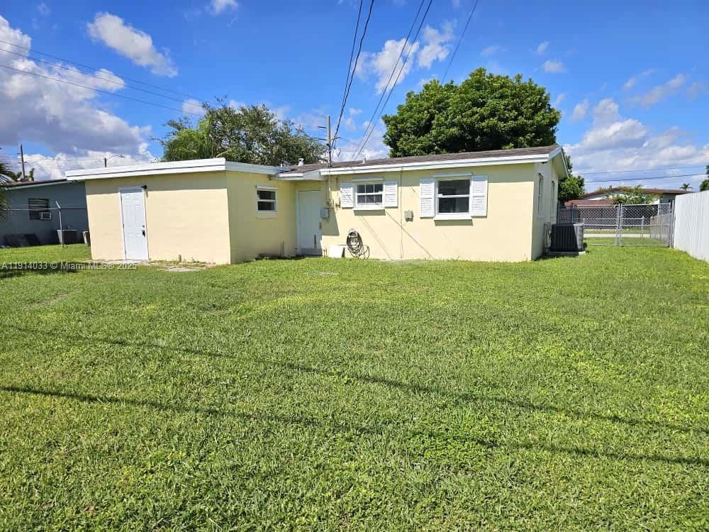 RICHMOND HGTS ESTS 2ND AD - Residential Lease