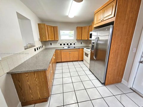 10530 SW 149th St Miami FL 33176