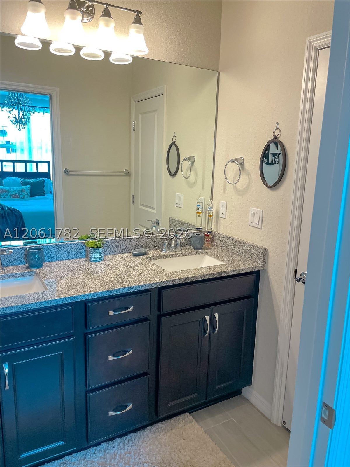 5100 Eucalyptus Dr 2