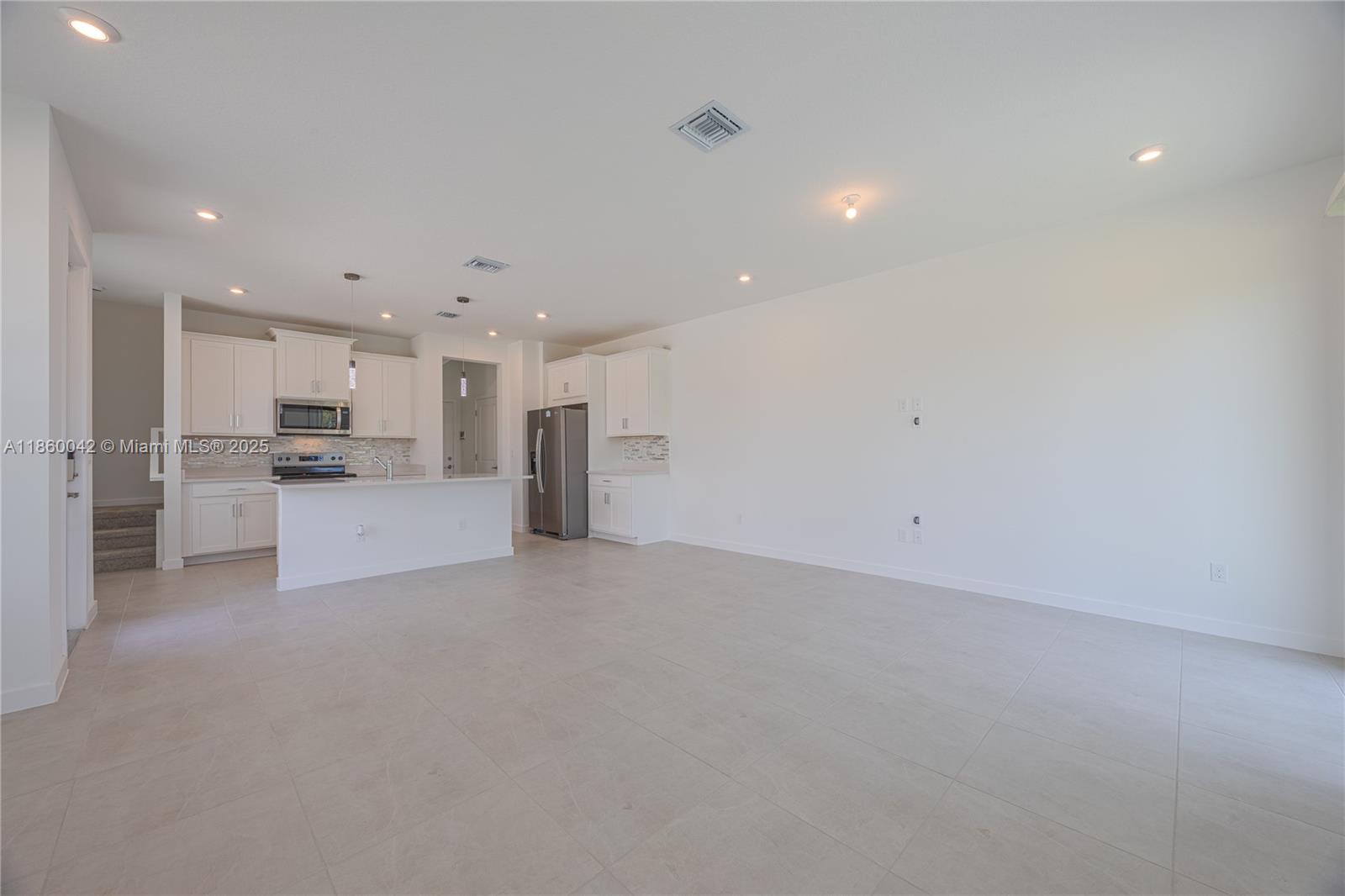 FOREST OAKS RESIDENTIAL P - Residential Lease